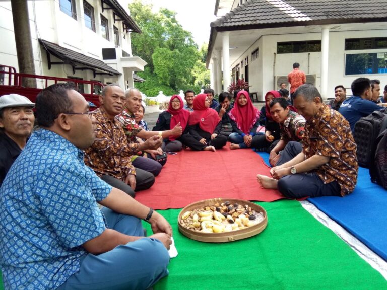 Tasyakuran dan Sosialisasi UTS