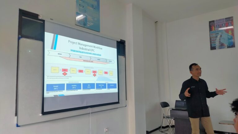 Kolaborasi Praktisi Mengajar: Praktisi dari Pertamina Hulu Mahakam Mengajar Teknik Pengaturan di Teknik Mesin UMM