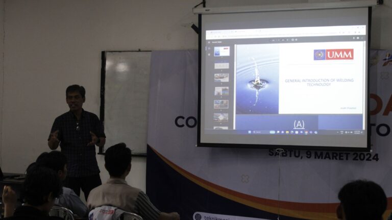 Kuliah Perdana Center of Excellence Welding Inspector Batch 4: Andhi Prasetyo dari Lloyd’s Register Asia Teropong Teknologi dan Metalurgi Pengelasan